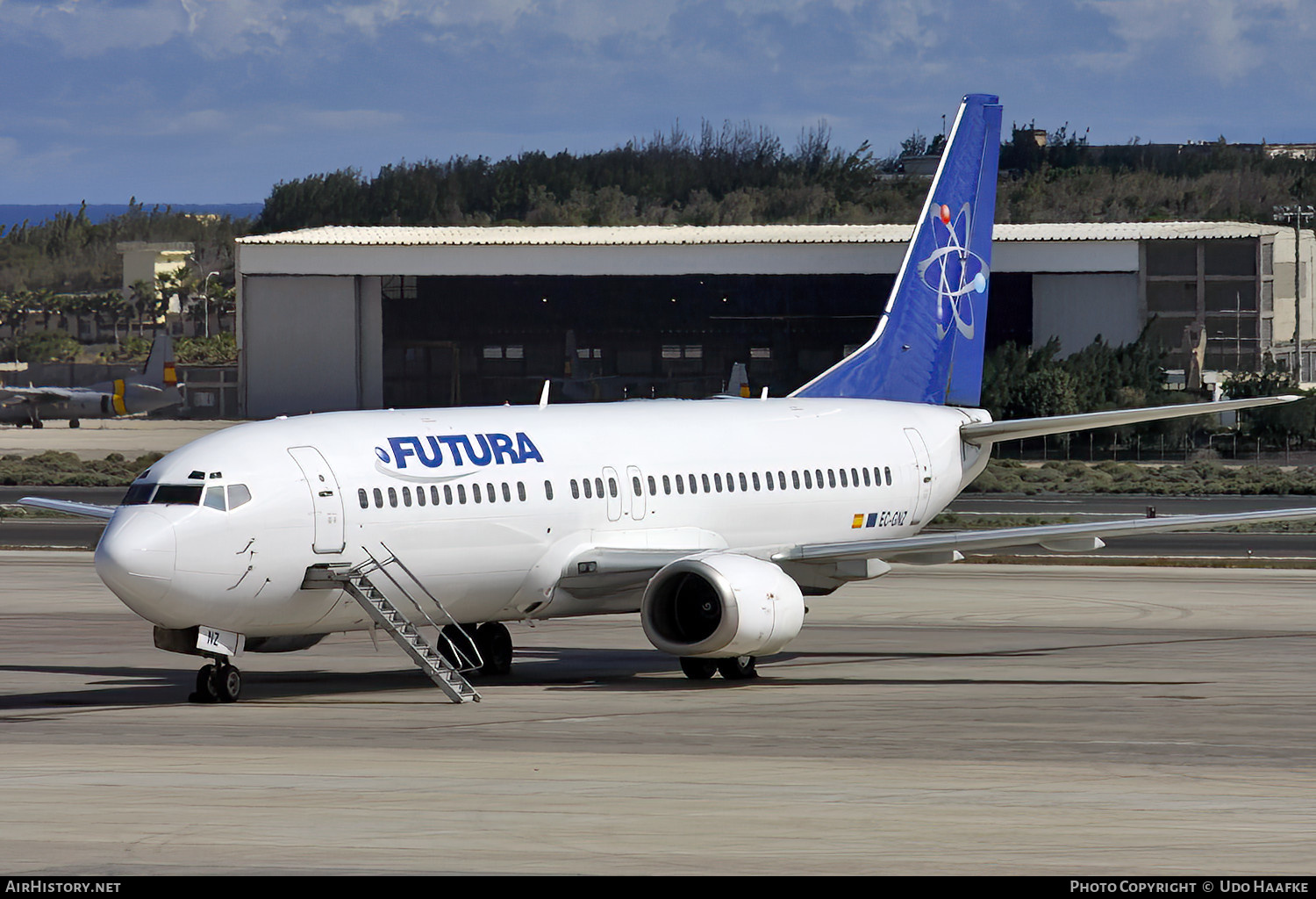 Aircraft Photo of EC-GNZ | Boeing 737-4Y0 | Futura International Airways | AirHistory.net #531299