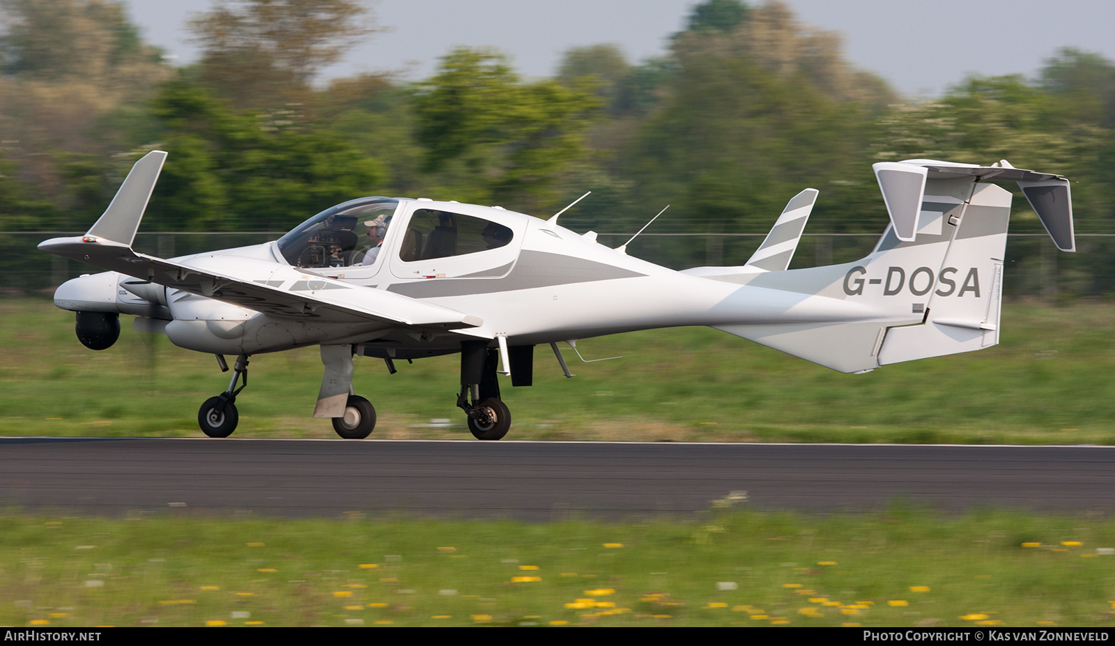 Aircraft Photo of G-DOSA | Diamond DA42 M Twin Star | AirHistory.net #531388