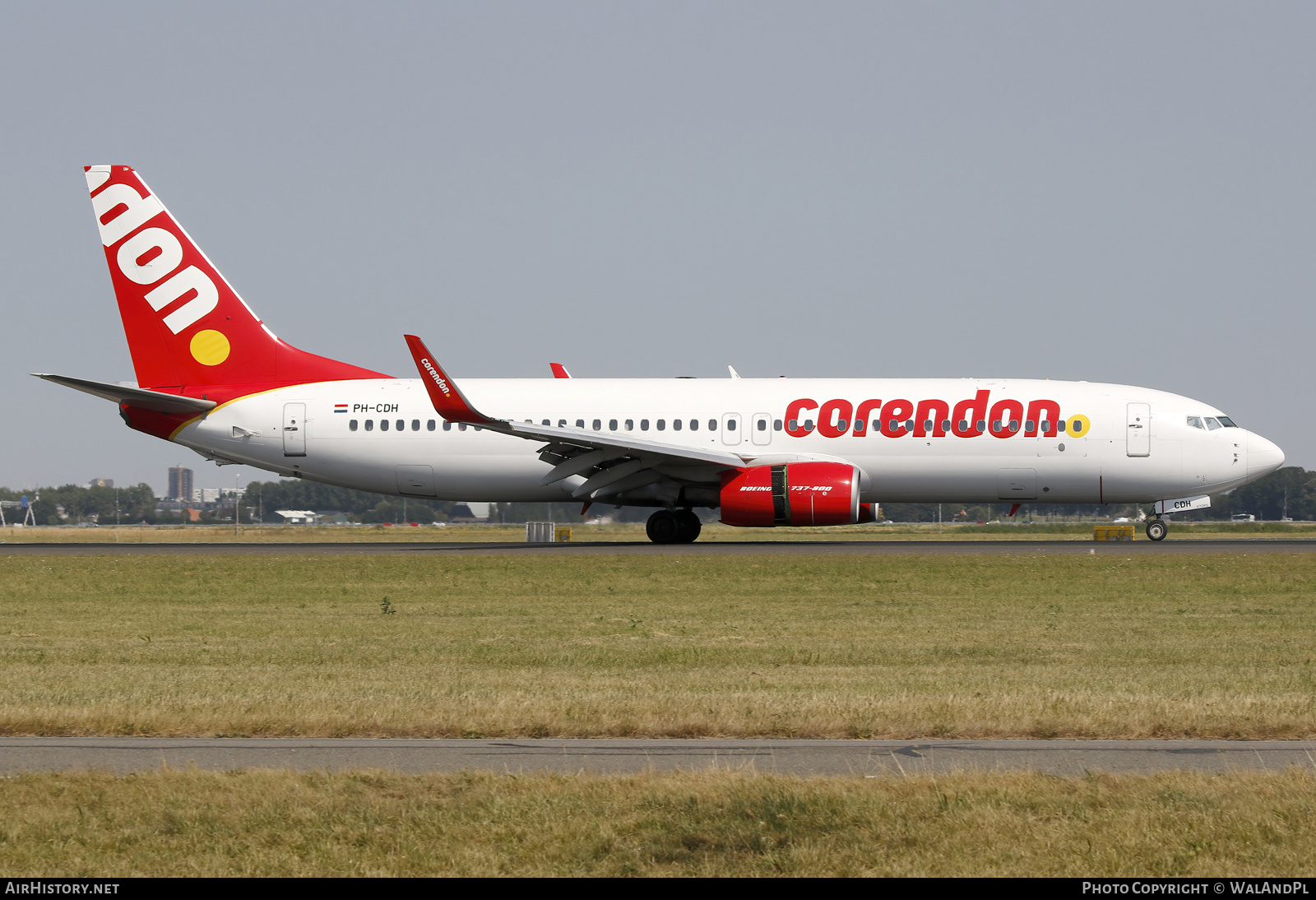 Aircraft Photo of PH-CDH | Boeing 737-86J | Corendon Dutch Airlines | AirHistory.net #531615