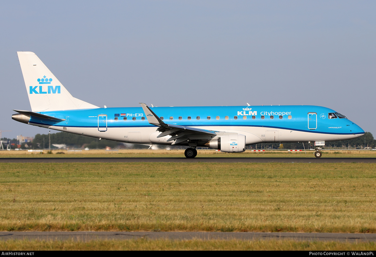 Aircraft Photo of PH-EXO | Embraer 175STD (ERJ-170-200STD) | KLM Cityhopper | AirHistory.net #531630