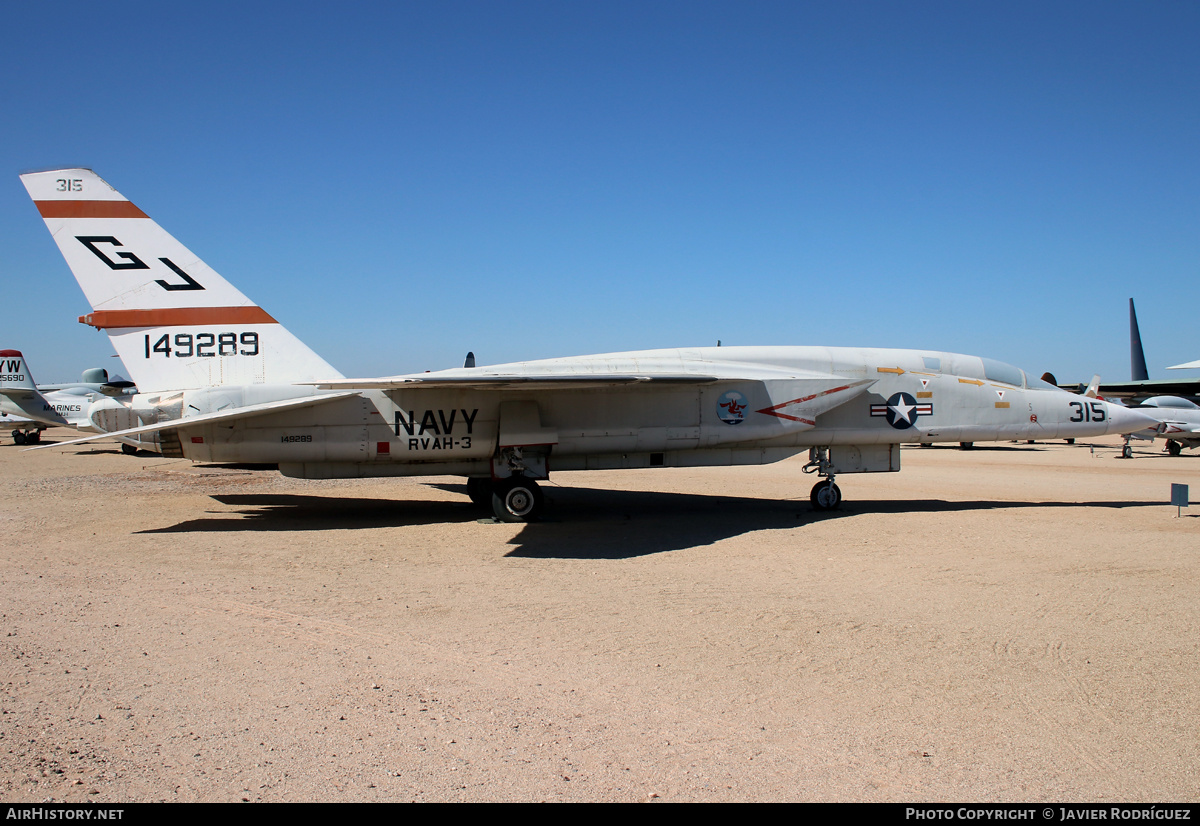 Aircraft Photo of 149289 | North American RA-5C Vigilante | USA - Navy | AirHistory.net #531656