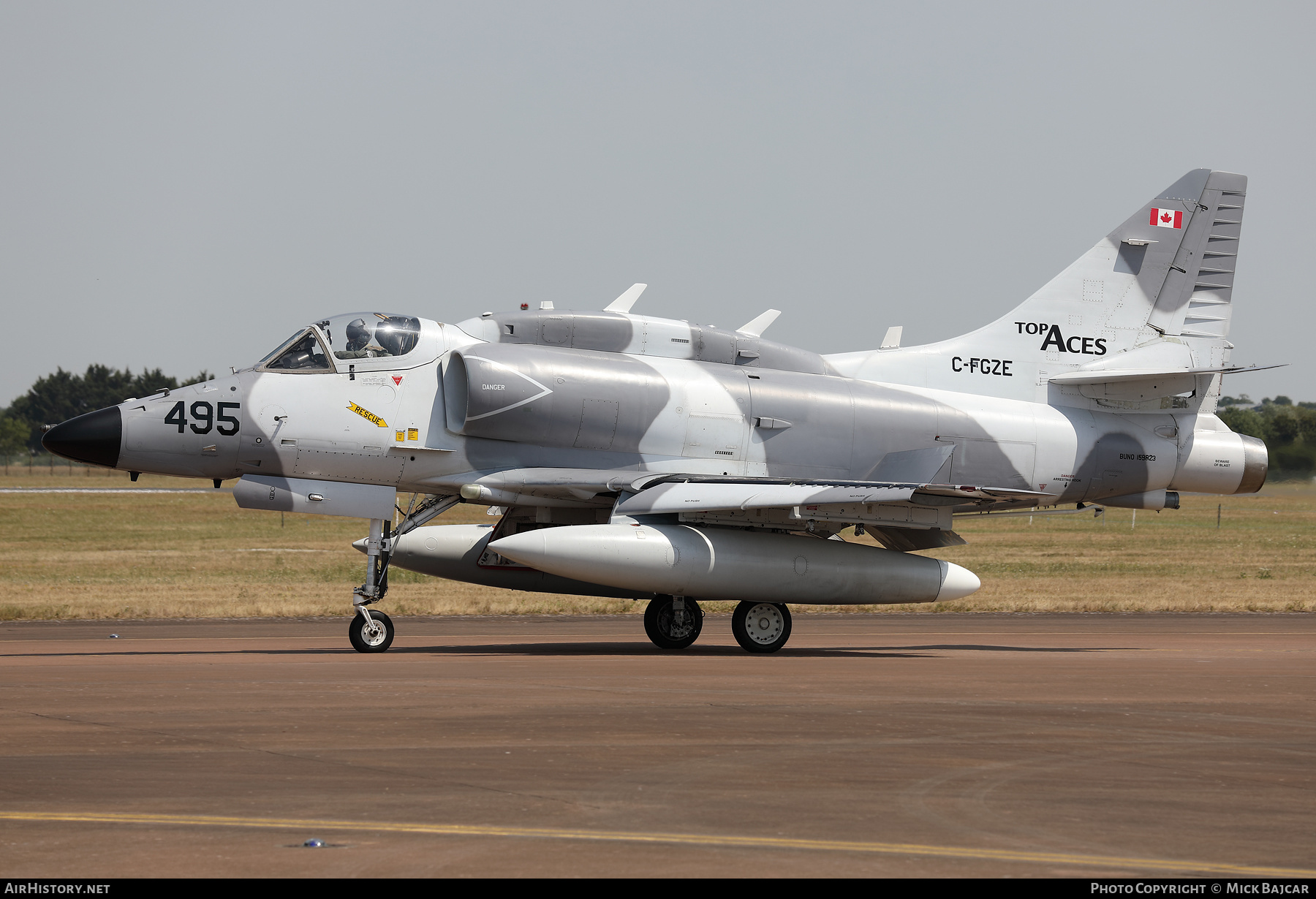 Aircraft Photo of C-FGZE / 159823 | McDonnell Douglas A-4N Skyhawk II | Top Aces | AirHistory.net #531664
