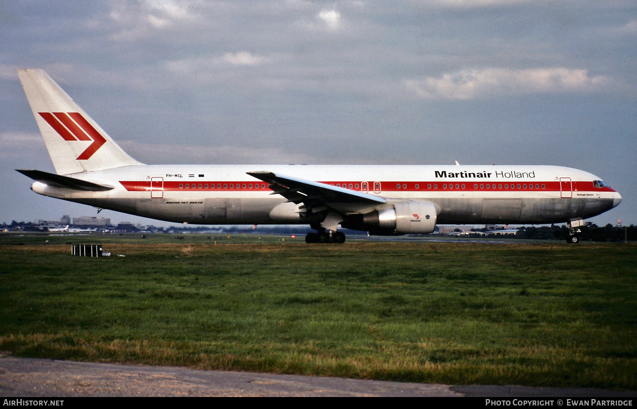 Aircraft Photo of PH-MCL | Boeing 767-31A/ER | Martinair Holland | AirHistory.net #531936