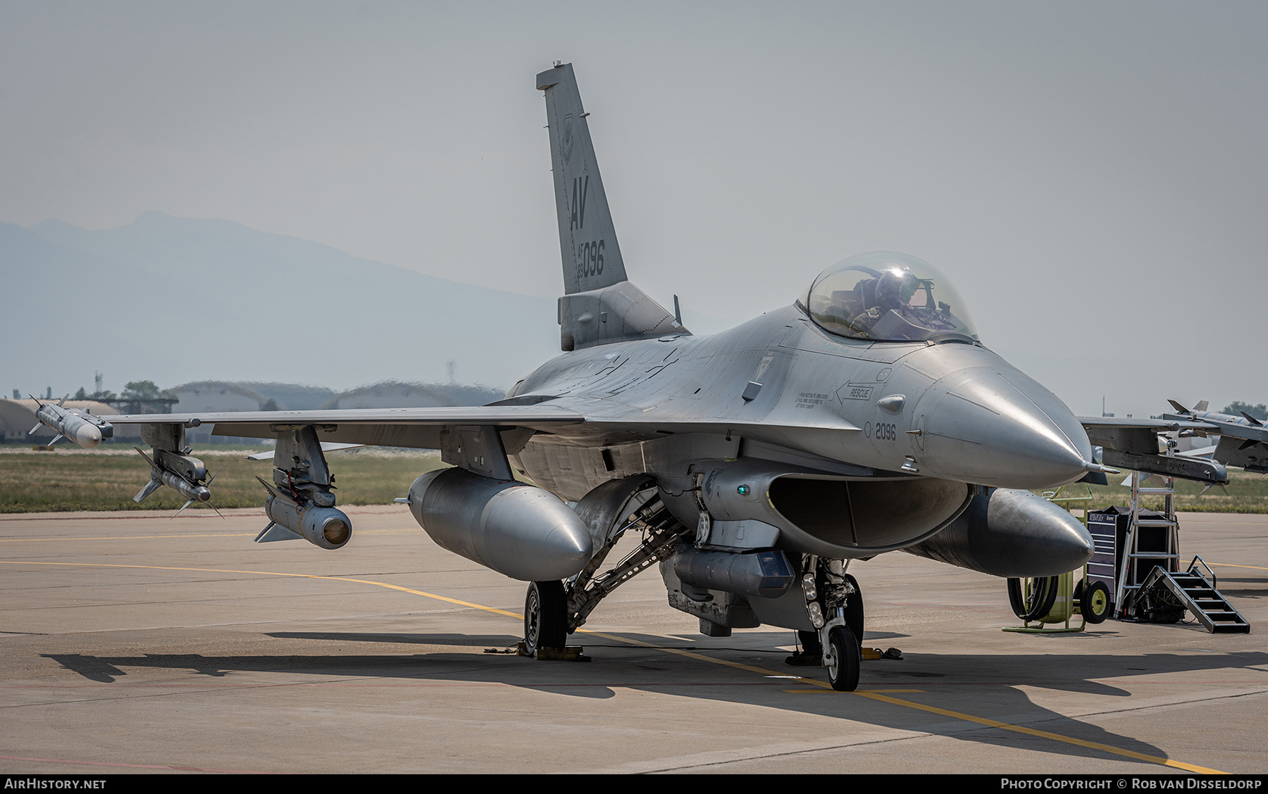 Aircraft Photo of 89-2096 / AF89-096 | General Dynamics F-16CM Fighting Falcon | USA - Air Force | AirHistory.net #531944