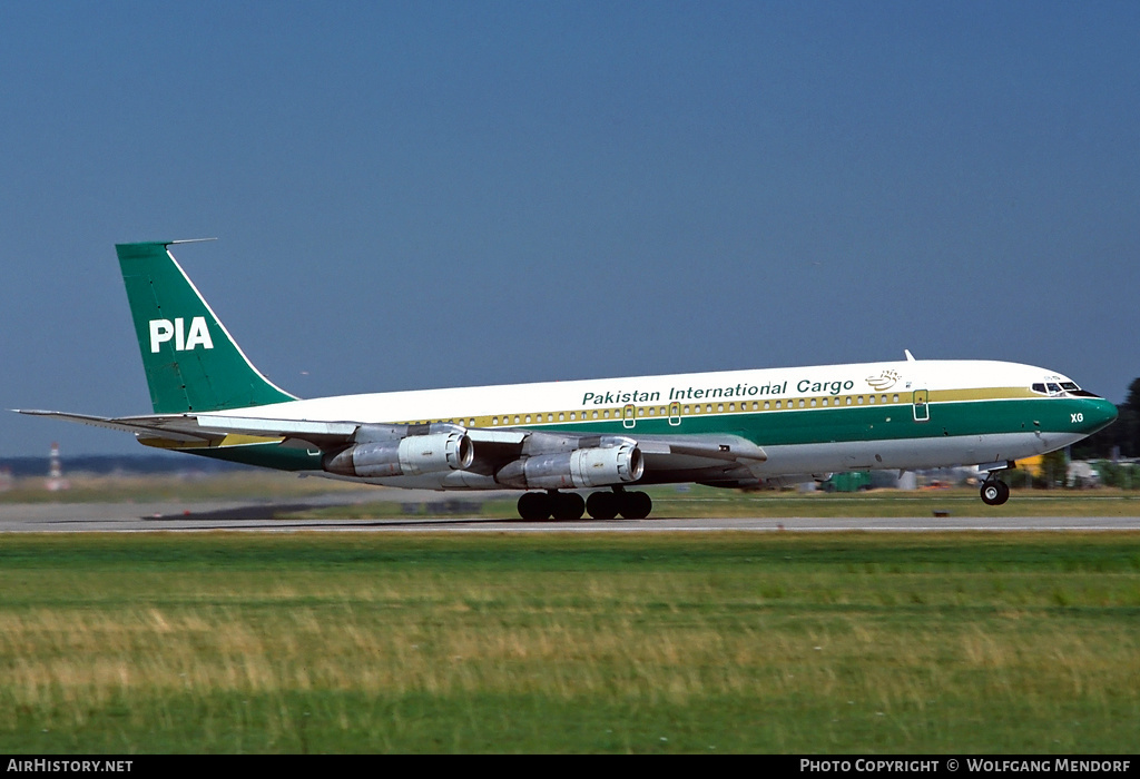 Aircraft Photo of AP-AXG | Boeing 707-340C | Pakistan International Airlines Cargo - PIA | AirHistory.net #531946