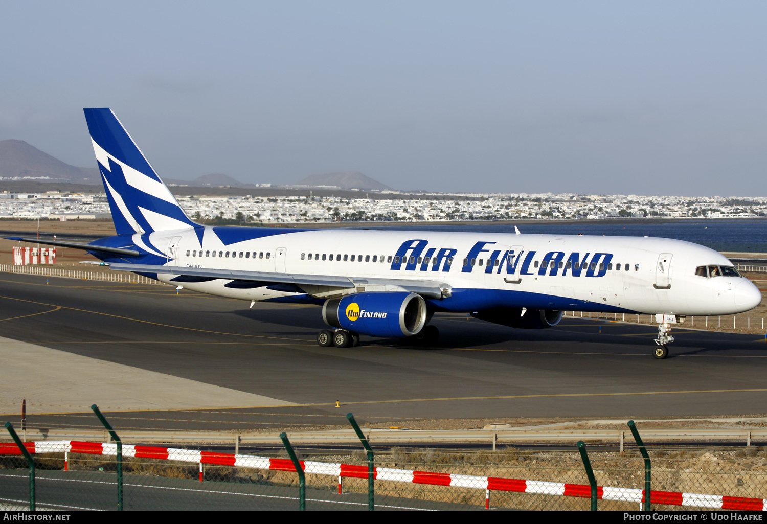 Aircraft Photo of OH-AFJ | Boeing 757-28A | Air Finland | AirHistory.net #532027