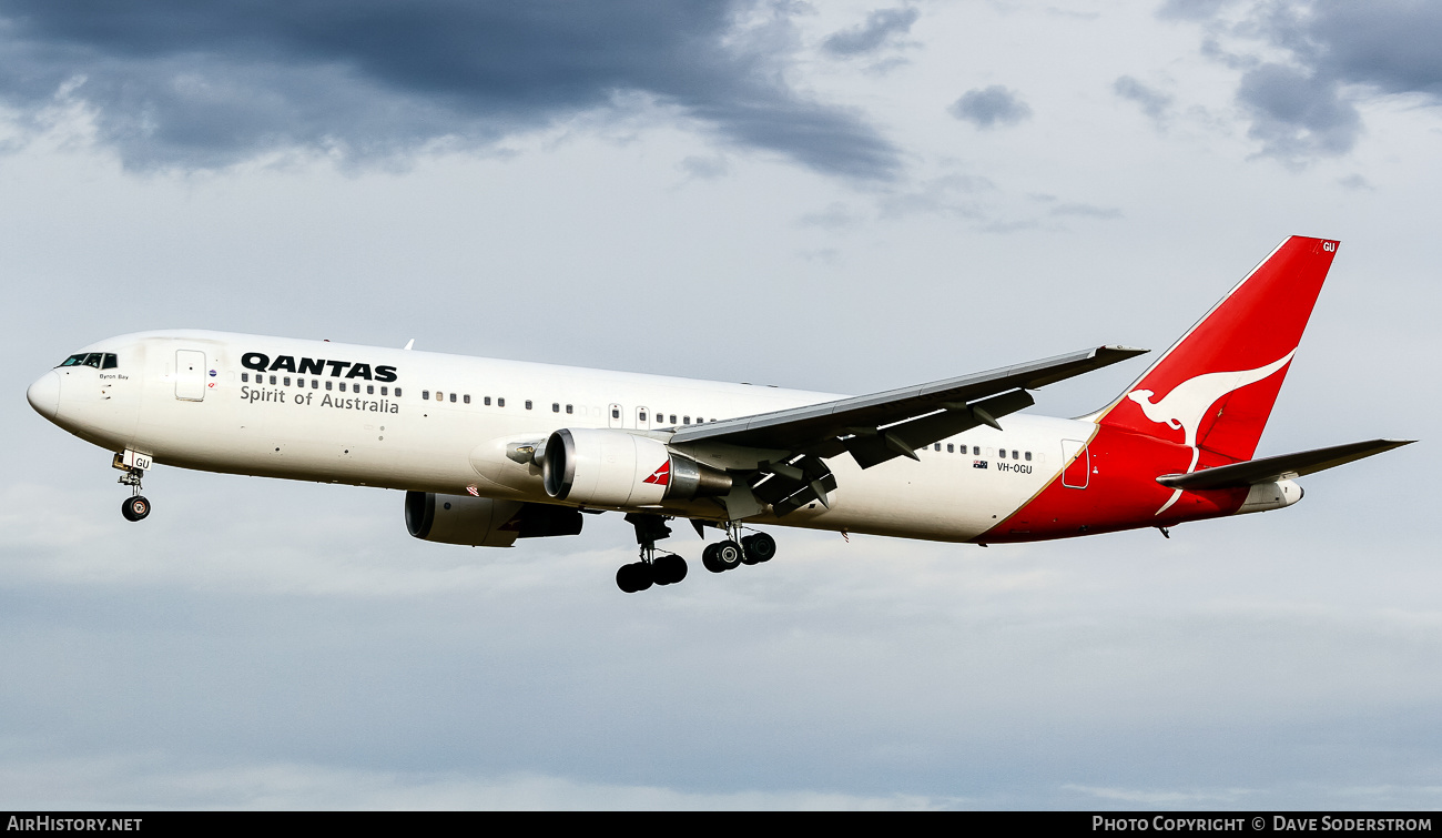 Aircraft Photo of VH-OGU | Boeing 767-338/ER | Qantas | AirHistory.net #532076