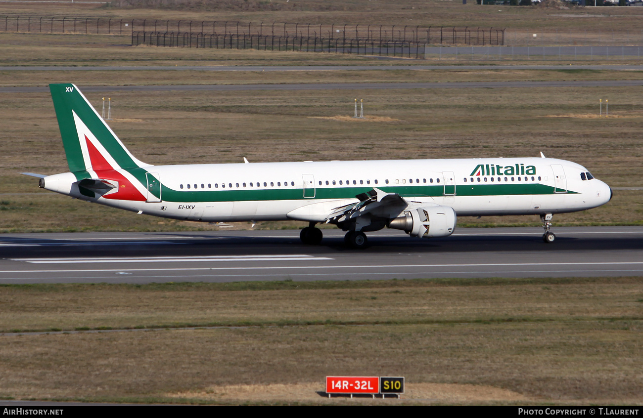 Aircraft Photo of EI-IXV | Airbus A321-112 | Alitalia | AirHistory.net #532078