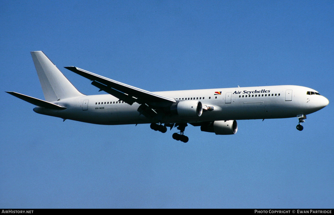 Aircraft Photo of VH-NOE | Boeing 767-33A/ER | Air Seychelles | AirHistory.net #532249