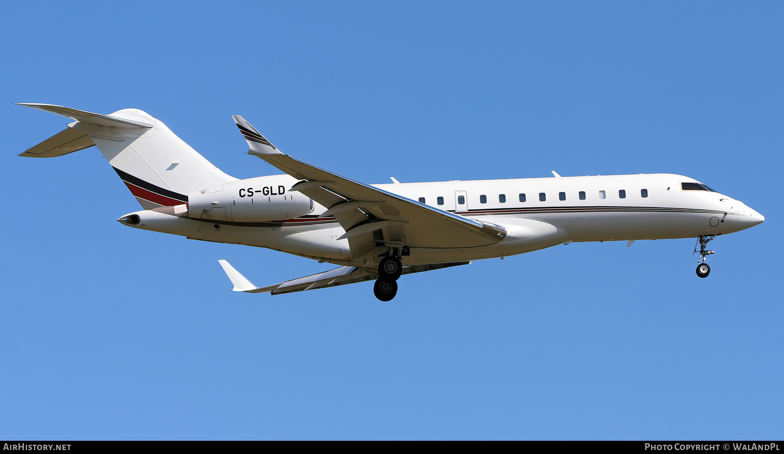 Aircraft Photo of CS-GLD | Bombardier Global 6000 (BD-700-1A10) | AirHistory.net #532426