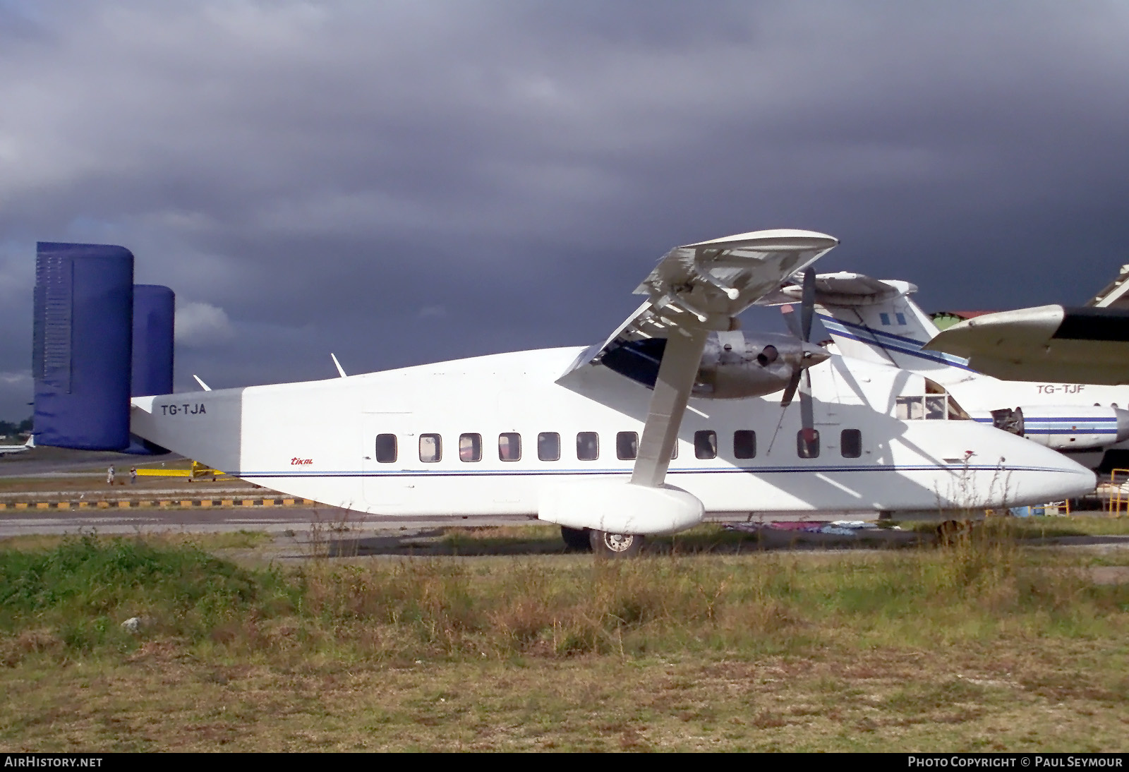 Aircraft Photo of TG-TJA | Short 330-200 | Tikal Jets | AirHistory.net #532448