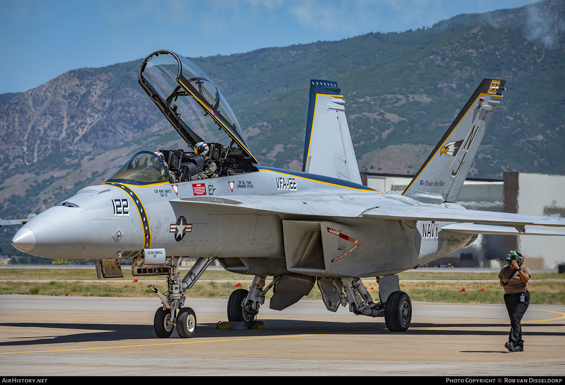 Aircraft Photo of 165926 | Boeing F/A-18F Super Hornet | USA - Navy | AirHistory.net #532579