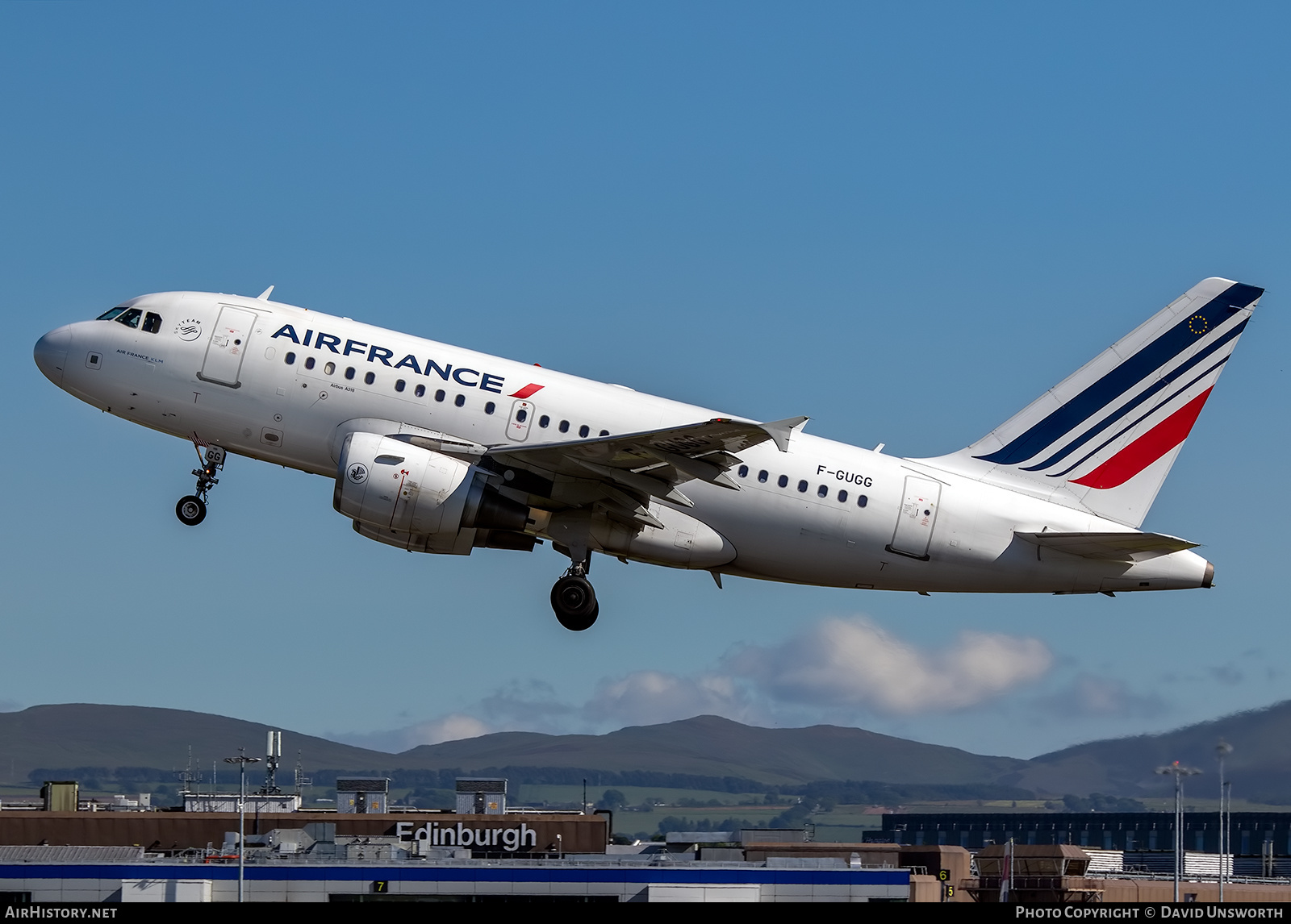 Aircraft Photo of F-GUGG | Airbus A318-111 | Air France | AirHistory.net #532582