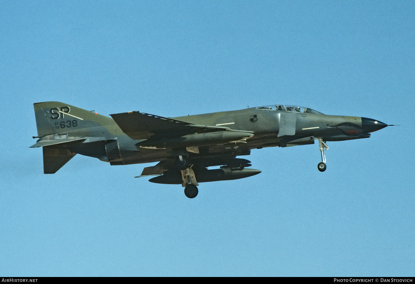 Aircraft Photo of 74-1638 / AF74-638 | McDonnell Douglas F-4E Phantom II | USA - Air Force | AirHistory.net #532591