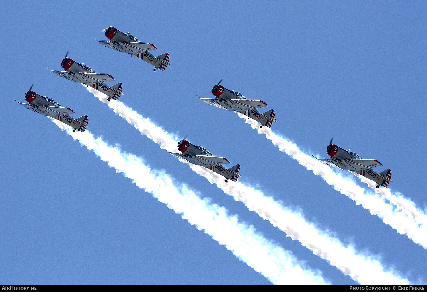 Aircraft Photo of N65370 | North American SNJ-2 Texan | Skytypers | GEICO Team | AirHistory.net #532662