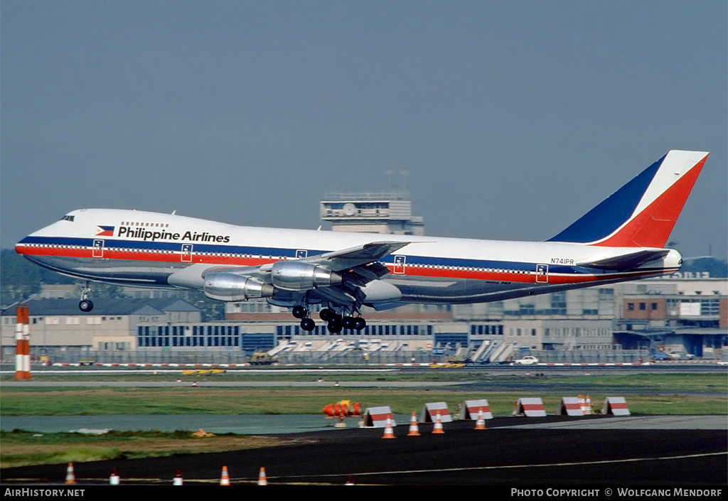 Aircraft Photo of N741PR | Boeing 747-2F6B | Philippine Airlines | AirHistory.net #532888