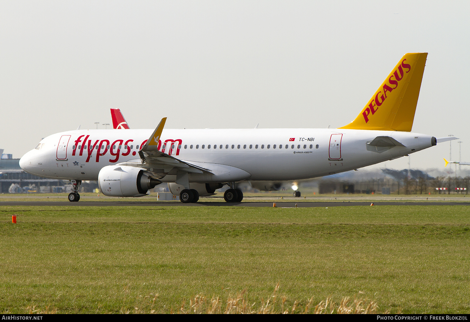 Aircraft Photo of TC-NBI | Airbus A320-251N | Pegasus Airlines | AirHistory.net #532911