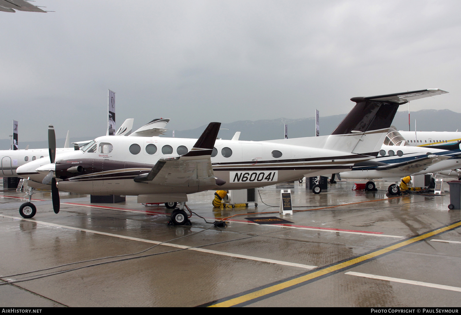 Aircraft Photo of N60041 | Hawker Beechcraft 350 King Air (B300) | AirHistory.net #532922