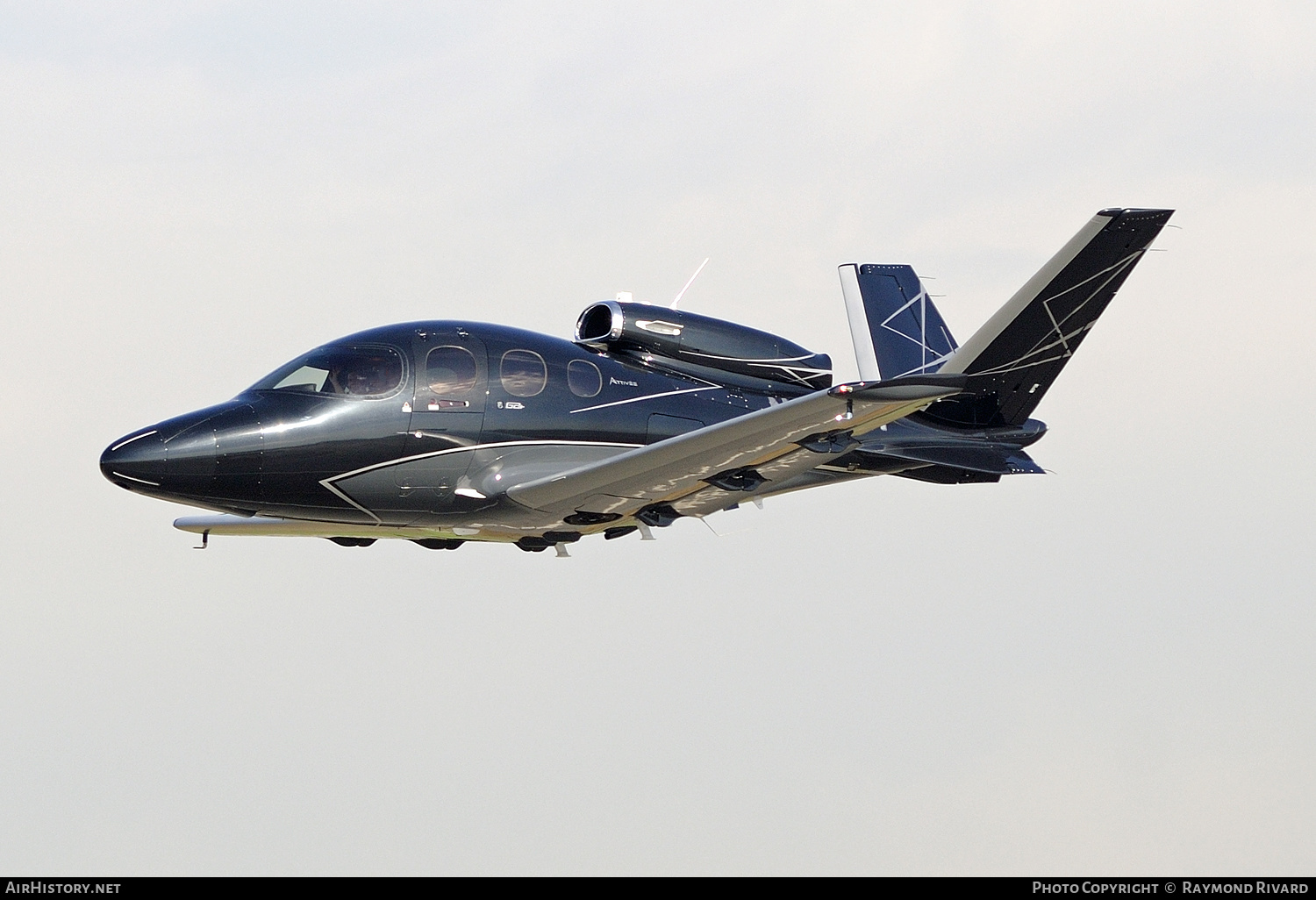 Aircraft Photo of N33AA | Cirrus SF-50 Vision G2+ | AirHistory.net #533013