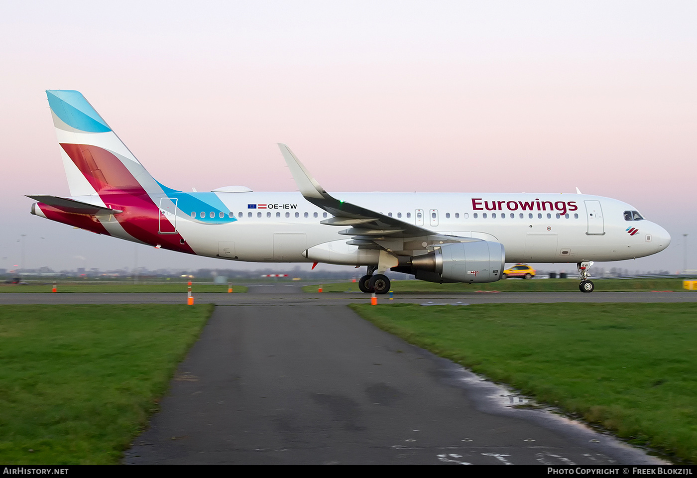 Aircraft Photo of OE-IEW | Airbus A320-214 | Eurowings | AirHistory.net #533016