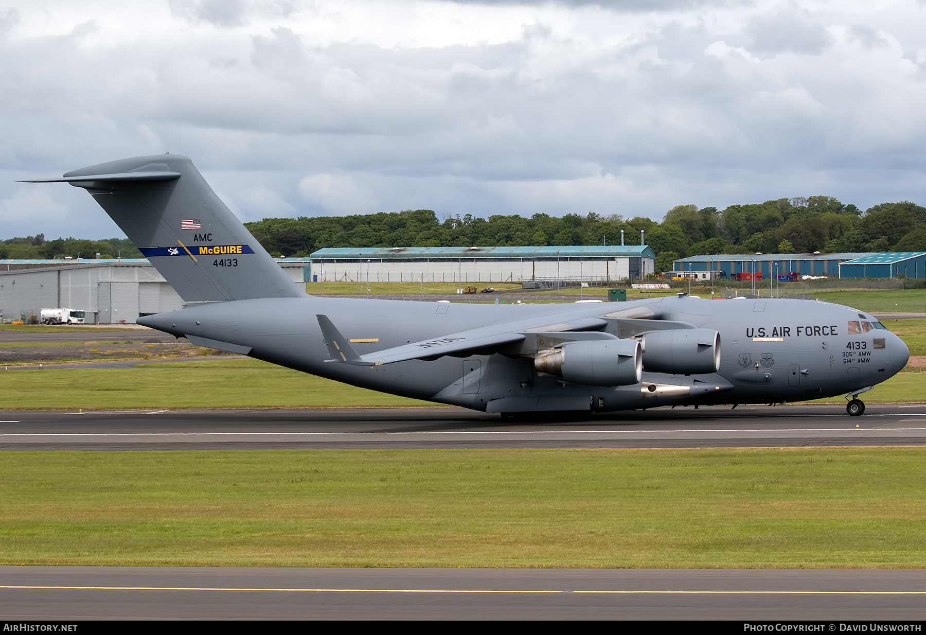 Aircraft Photo of 04-4133 / 44133 | Boeing C-17A Globemaster III | USA - Air Force | AirHistory.net #533039