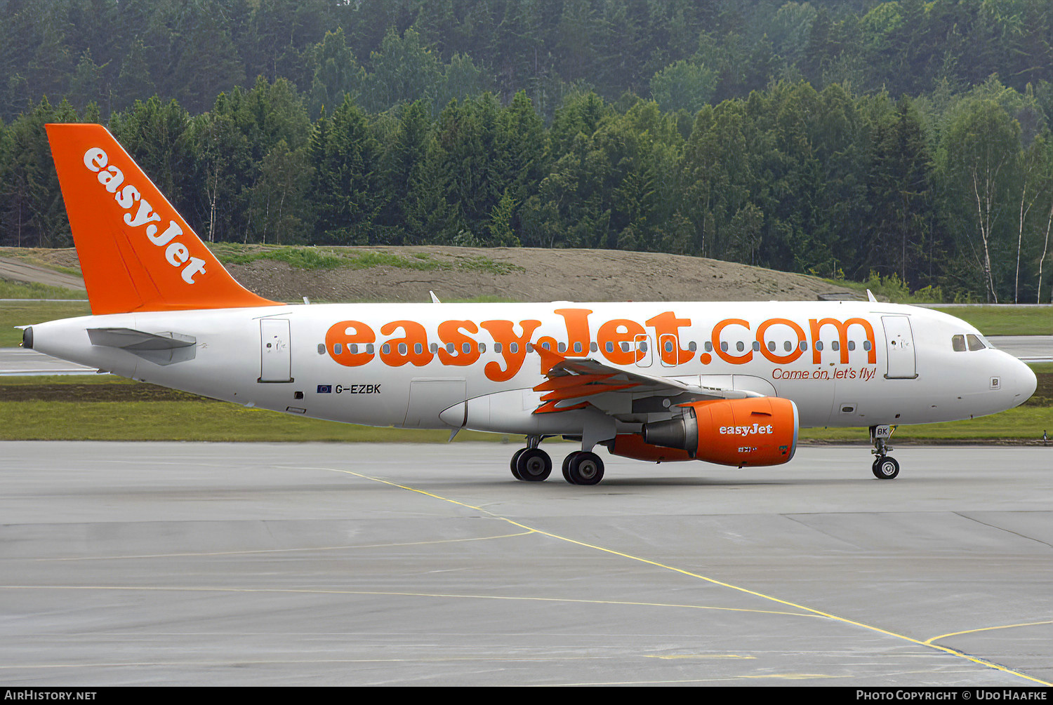Aircraft Photo of G-EZBK | Airbus A319-111 | EasyJet | AirHistory.net #533181