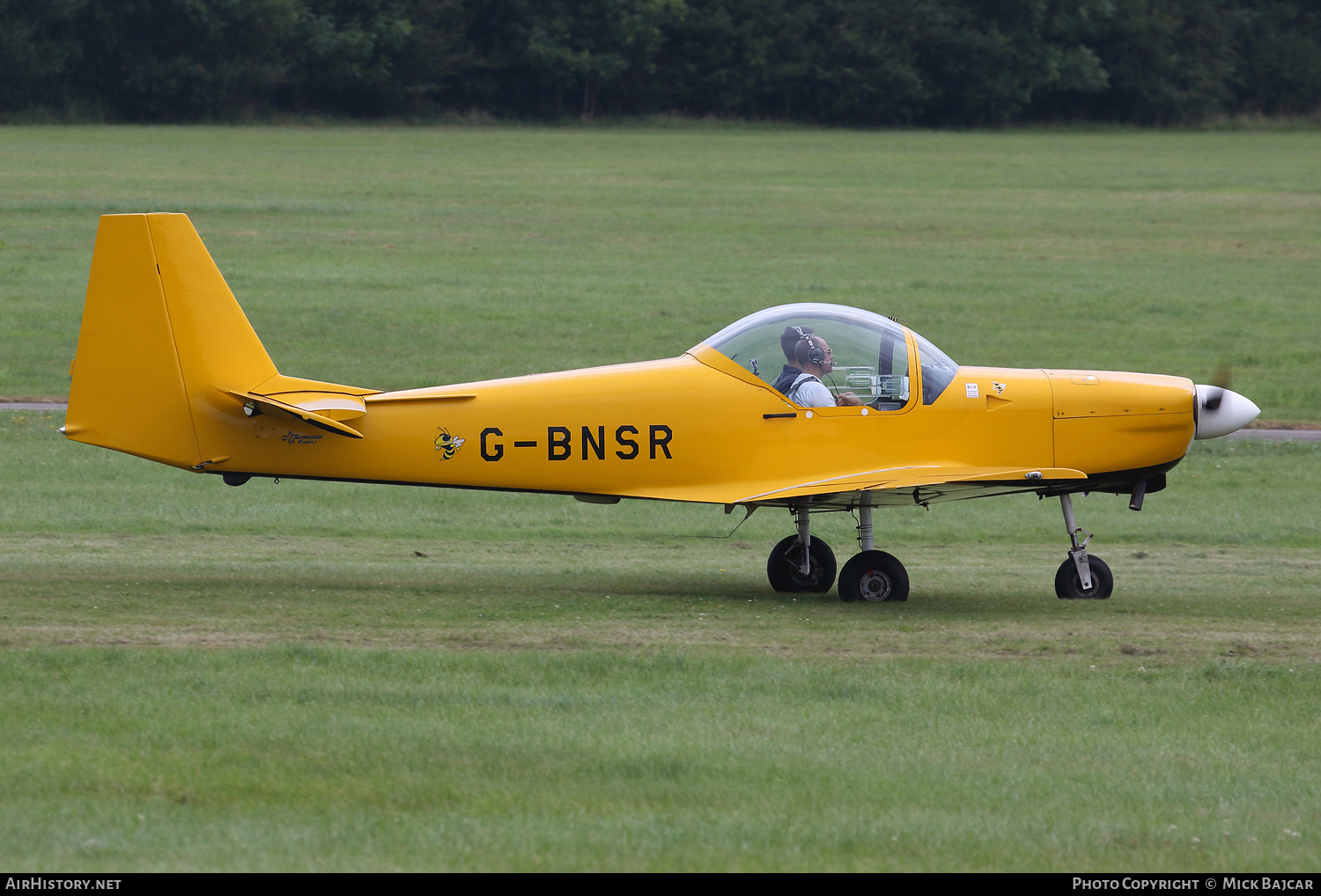 Aircraft Photo of G-BNSR | Slingsby T-67M-200 Firefly | AirHistory.net #533200