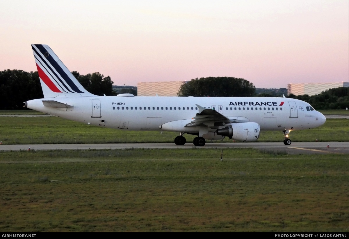 Aircraft Photo of F-HEPA | Airbus A320-214 | Air France | AirHistory.net #533201