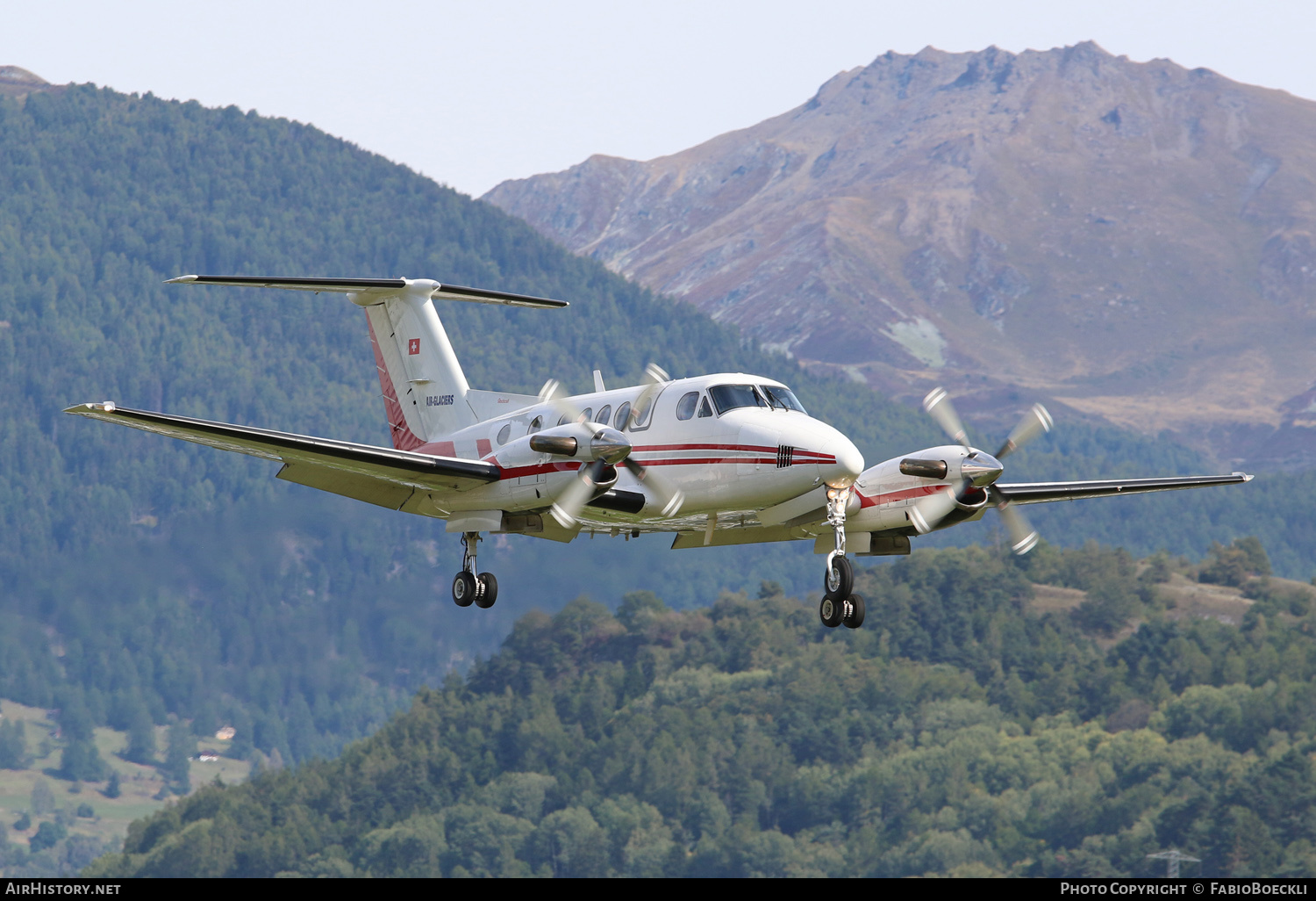 Aircraft Photo of HB-GIL | Beech 200 Super King Air | Air Glaciers | AirHistory.net #533221