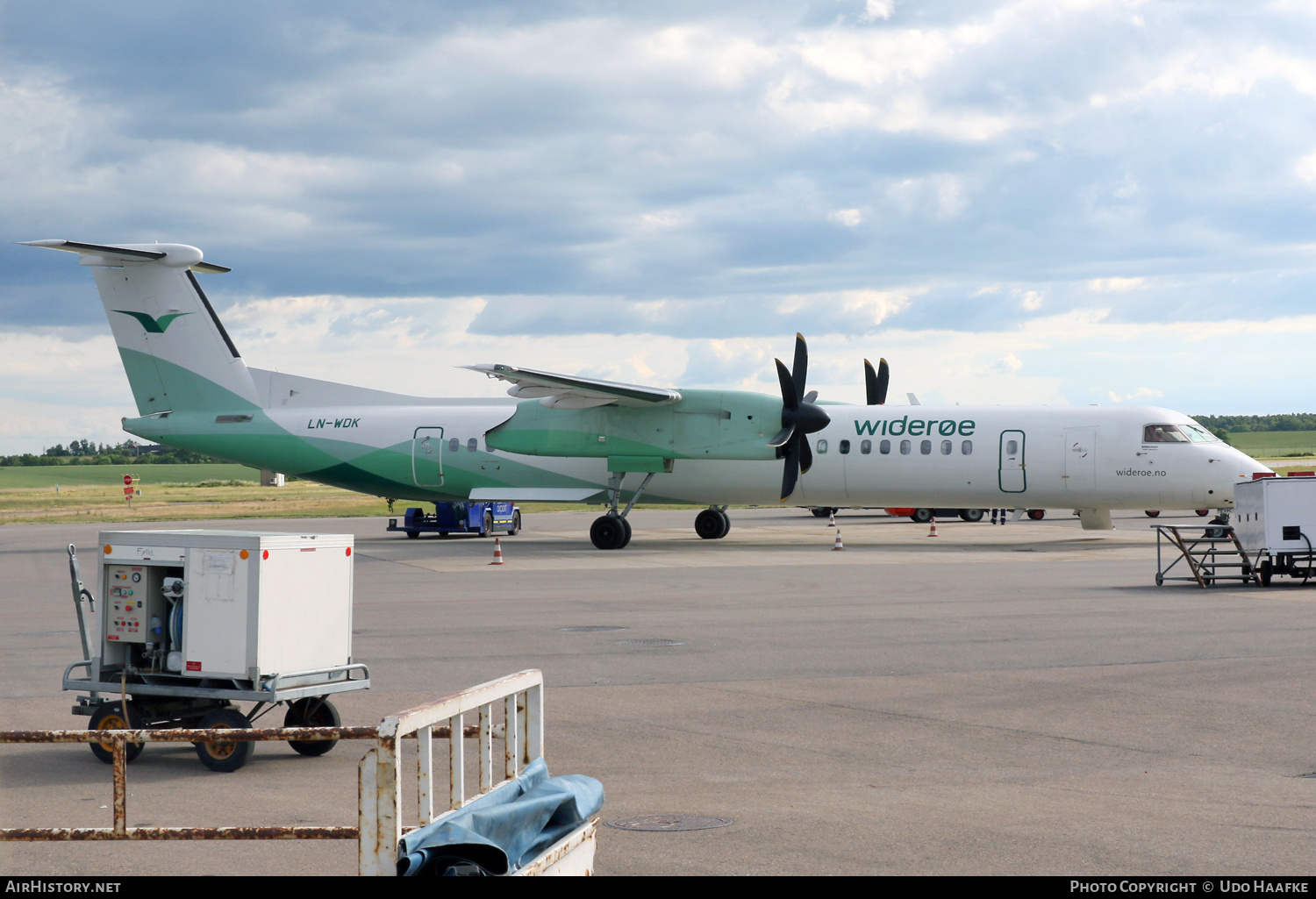 Aircraft Photo of LN-WDK | Bombardier DHC-8-402 Dash 8 | Widerøe | AirHistory.net #533223