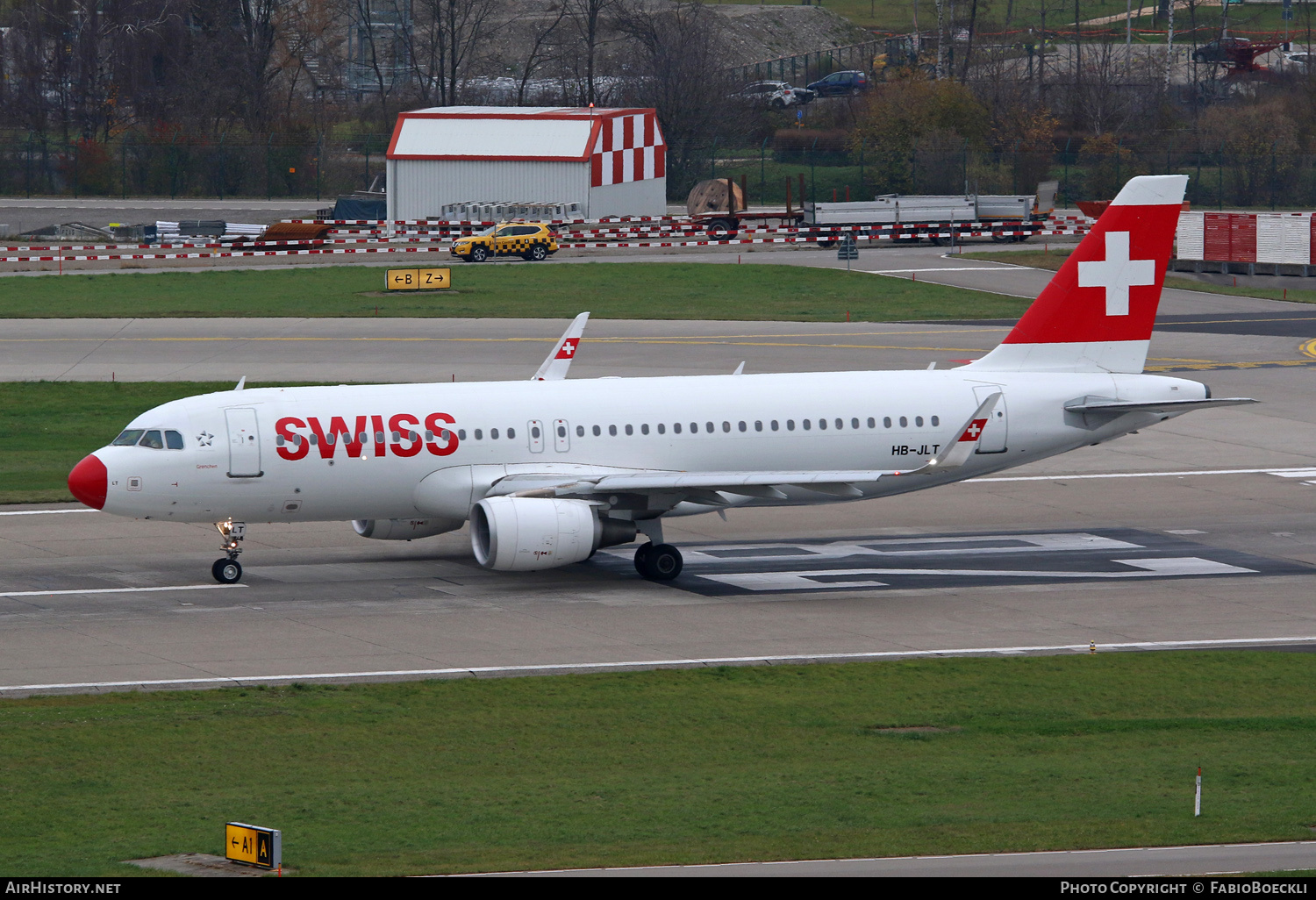 Aircraft Photo of HB-JLT | Airbus A320-214 | Swiss International Air Lines | AirHistory.net #533232