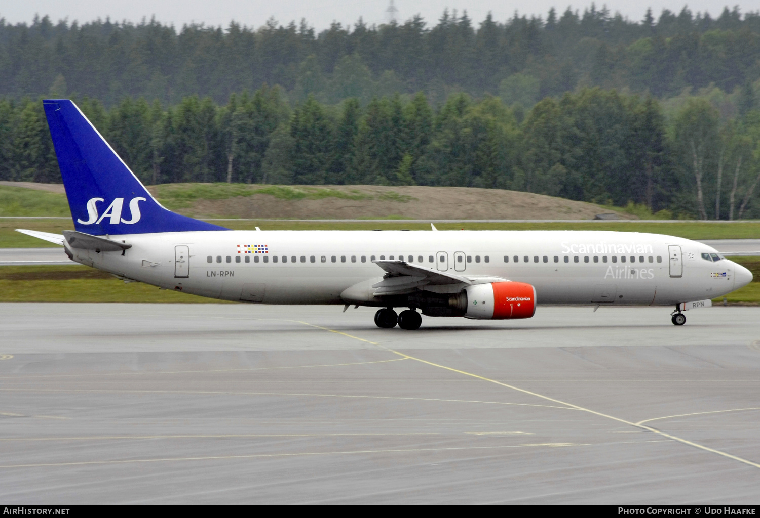 Aircraft Photo of LN-RPN | Boeing 737-883 | Scandinavian Airlines - SAS | AirHistory.net #533284