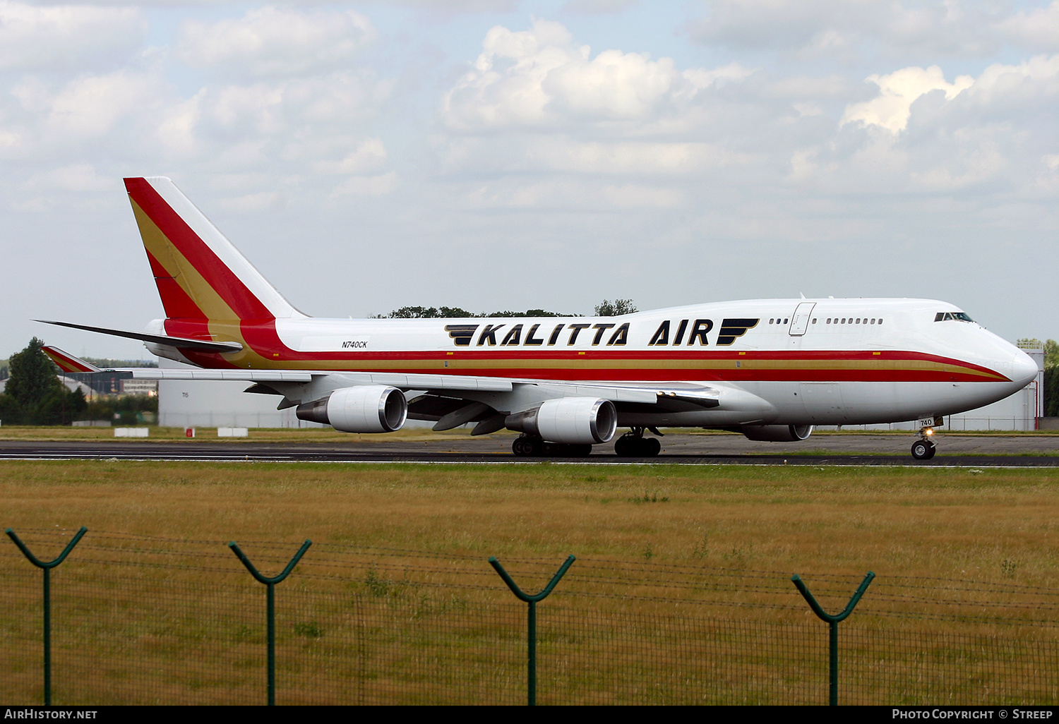 Aircraft Photo of N740CK | Boeing 747-4H6 | Kalitta Air | AirHistory.net #533294
