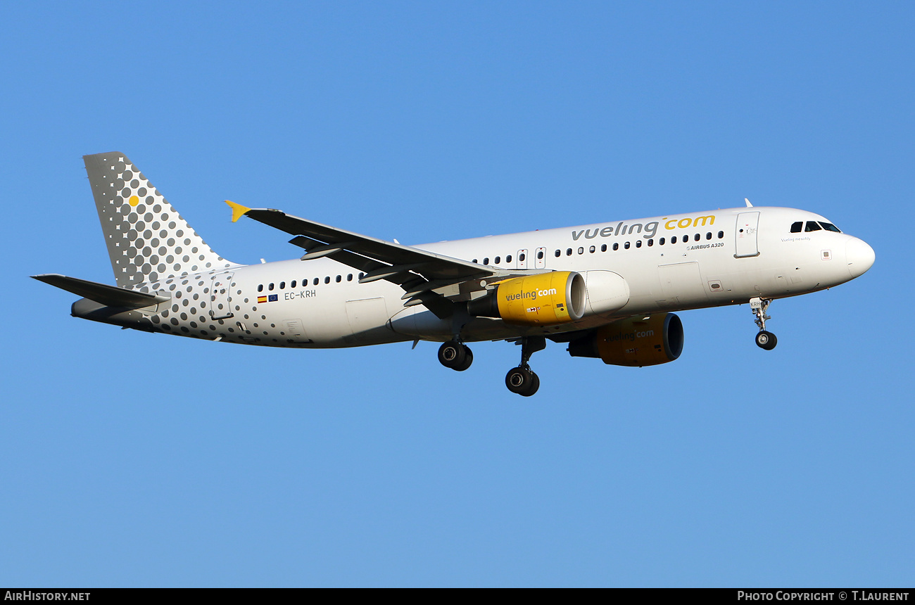 Aircraft Photo of EC-KRH | Airbus A320-214 | Vueling Airlines | AirHistory.net #533296