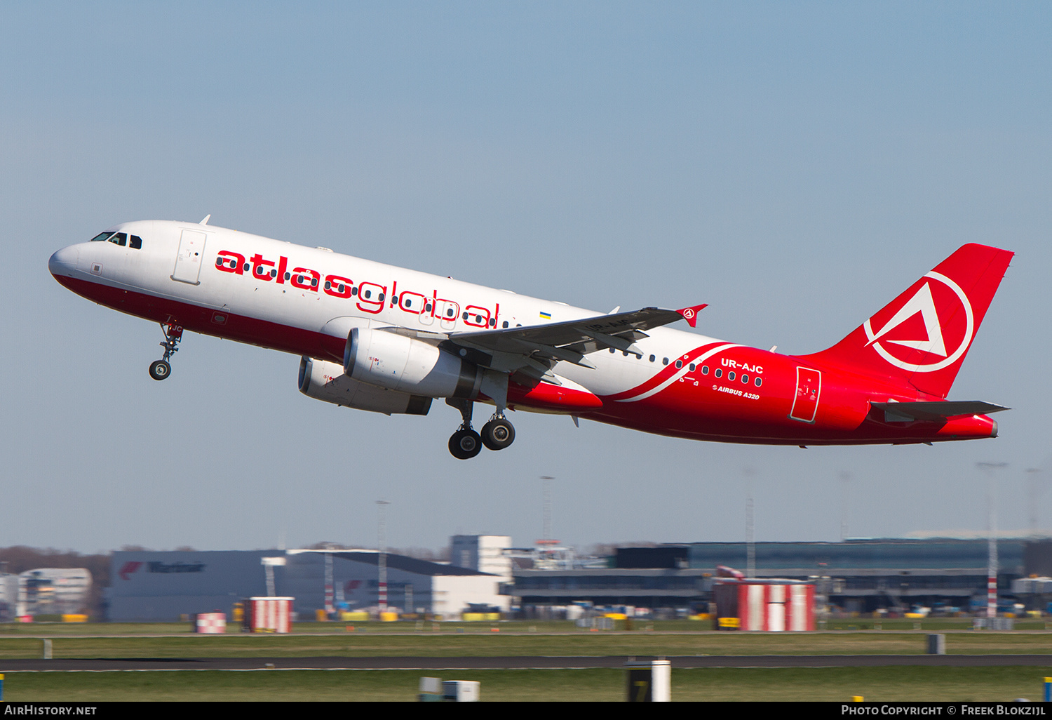 Aircraft Photo of UR-AJC | Airbus A320-232 | AtlasGlobal Airlines | AirHistory.net #533320
