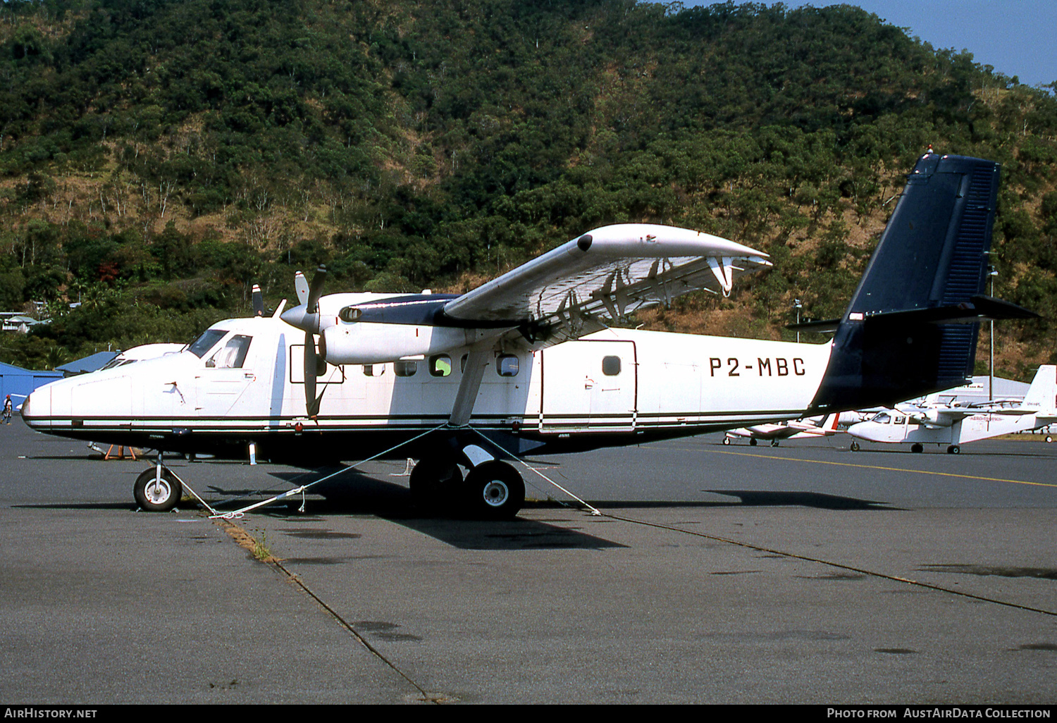 Aircraft Photo of P2-MBC | De Havilland Canada DHC-6-200 Twin Otter | AirHistory.net #533415