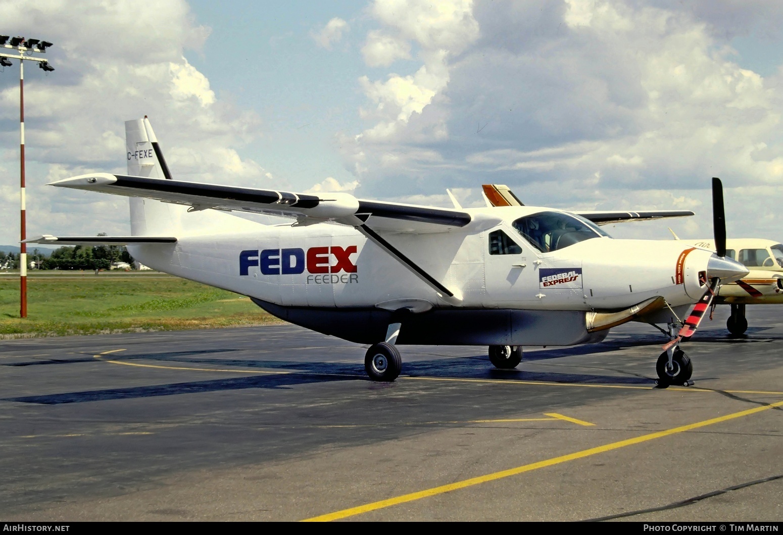 Aircraft Photo of C-FEXE | Cessna 208B Super Cargomaster | FedEx Feeder | AirHistory.net #533418