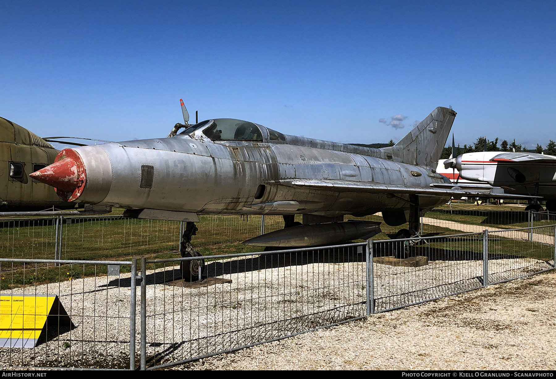 Aircraft Photo of 1217 | Mikoyan-Gurevich MiG-21F-13 | Poland - Air Force | AirHistory.net #533476