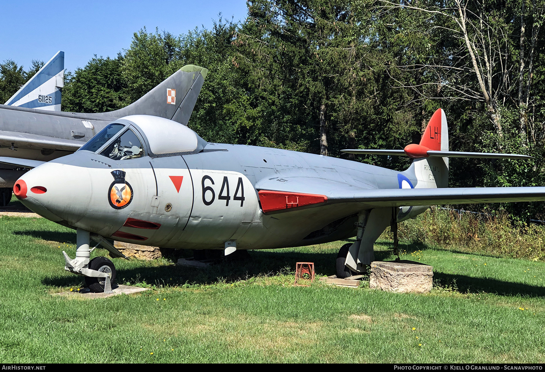 Aircraft Photo of XE327 | Hawker Sea Hawk FGA6 | UK - Navy | AirHistory.net #533583