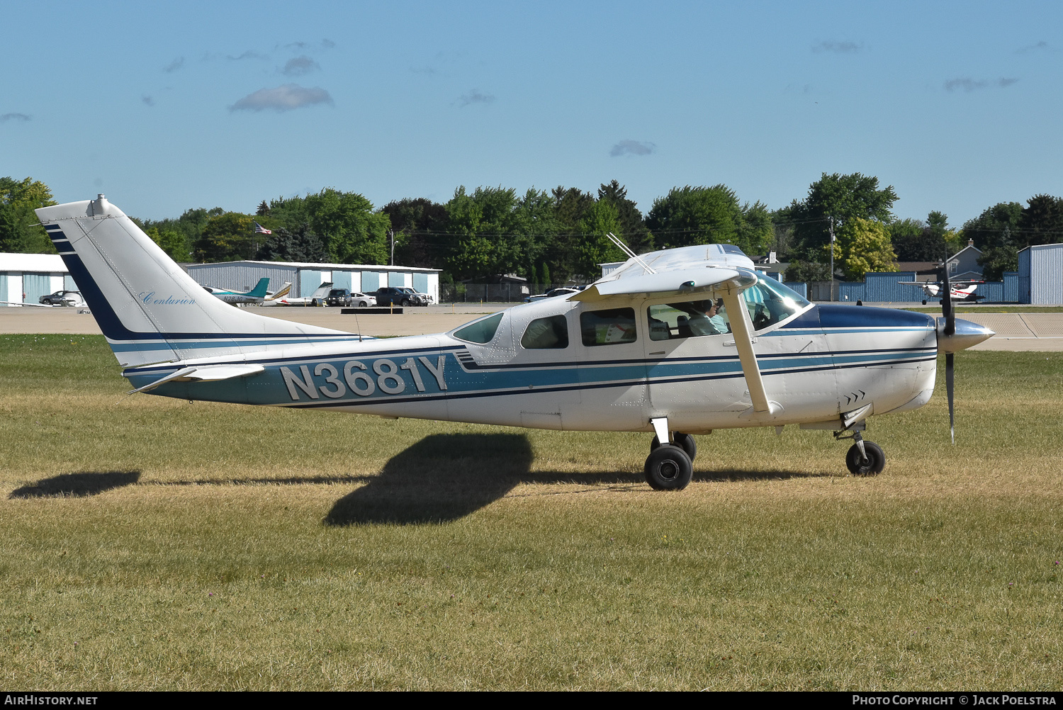 Aircraft Photo of N3681Y | Cessna 210 Centurion | AirHistory.net #533594