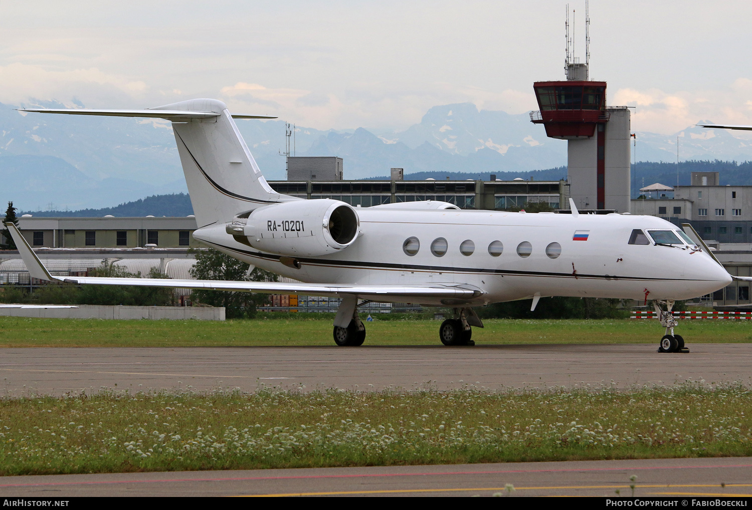 Aircraft Photo of RA-10201 | Gulfstream Aerospace G-IV Gulfstream IV-SP | AirHistory.net #533658