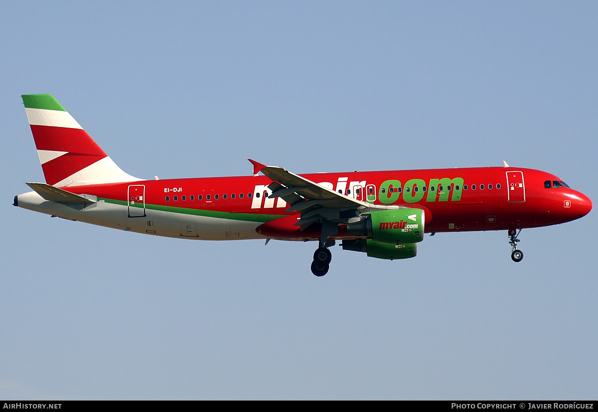 Aircraft Photo of EI-DJI | Airbus A320-214 | Myair | AirHistory.net #533666