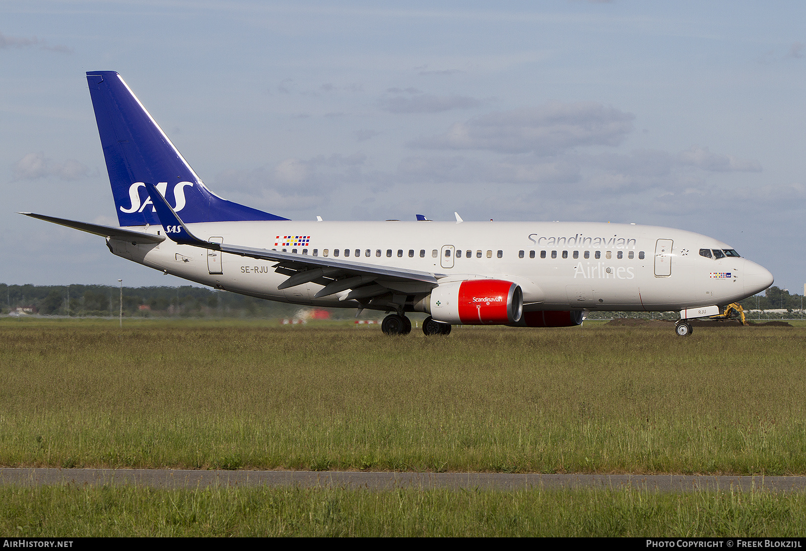 Aircraft Photo of SE-RJU | Boeing 737-76N | Scandinavian Airlines - SAS | AirHistory.net #533747