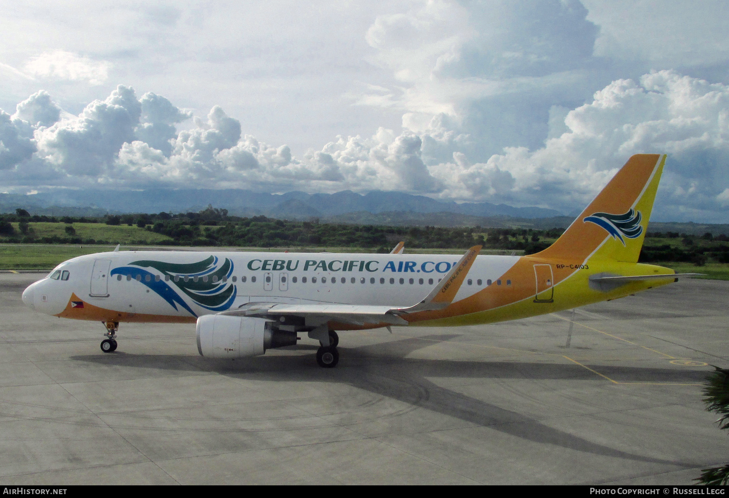 Aircraft Photo of RP-C4103 | Airbus A320-214 | Cebu Pacific Air | AirHistory.net #533780
