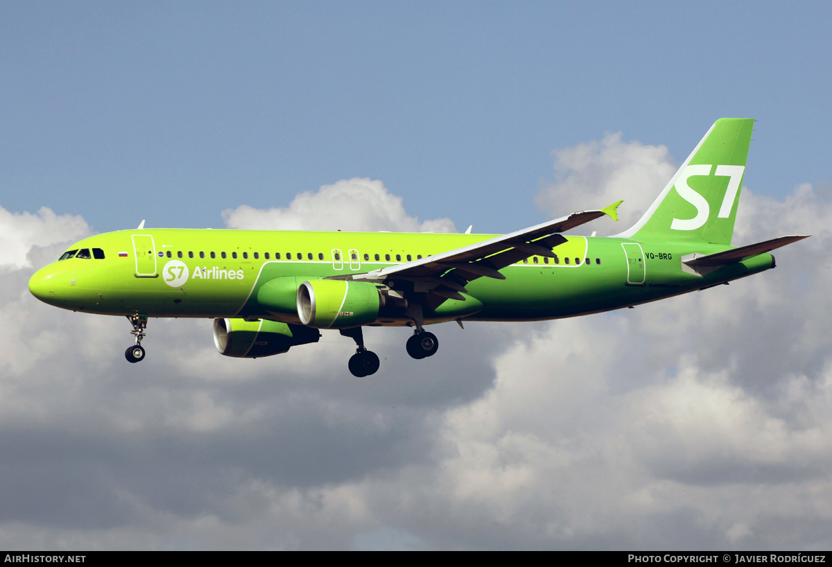 Aircraft Photo of VQ-BRG | Airbus A320-214 | S7 Airlines | AirHistory.net #533817