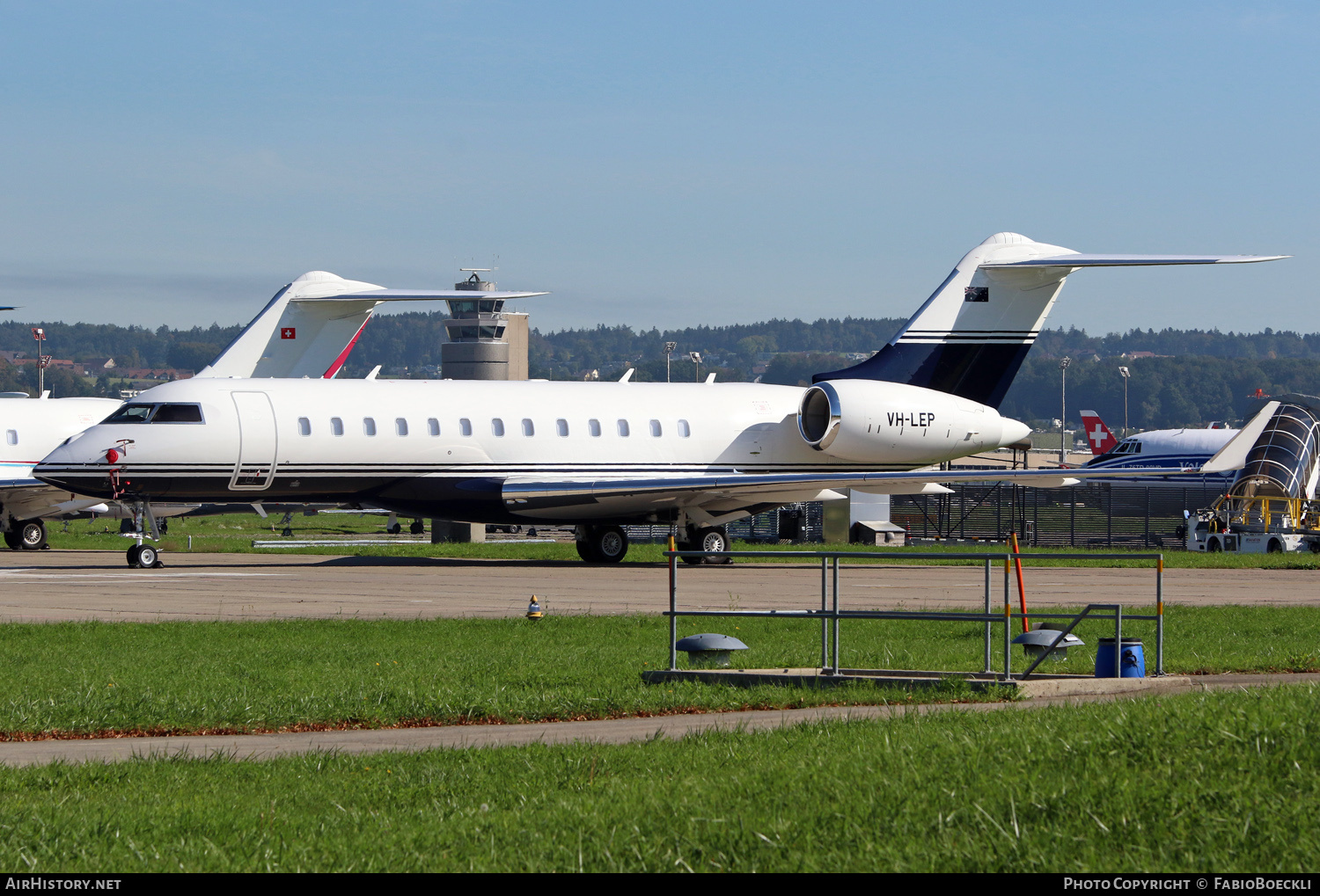 Aircraft Photo of VH-LEP | Bombardier Global Express XRS (BD-700-1A10) | AirHistory.net #533895