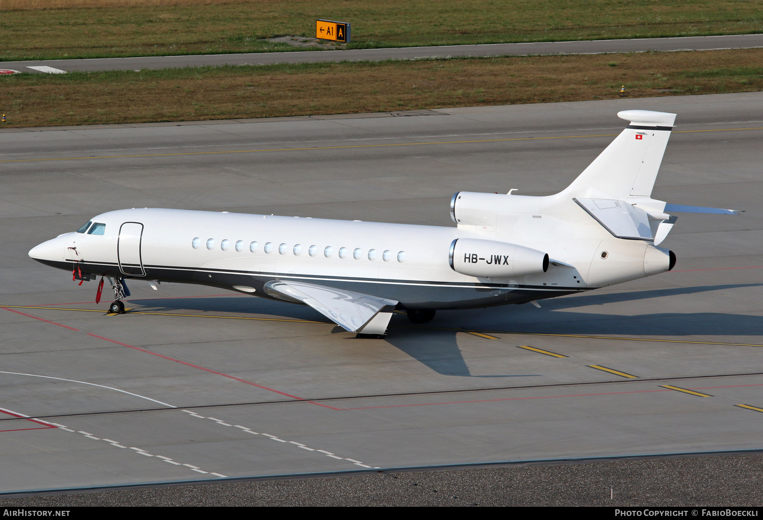 Aircraft Photo of HB-JWX | Dassault Falcon 8X | AirHistory.net #533920