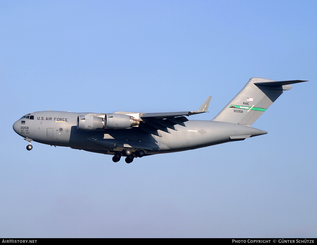 Aircraft Photo of 99-0058 / 90058 | Boeing C-17A Globemaster III | USA - Air Force | AirHistory.net #533955