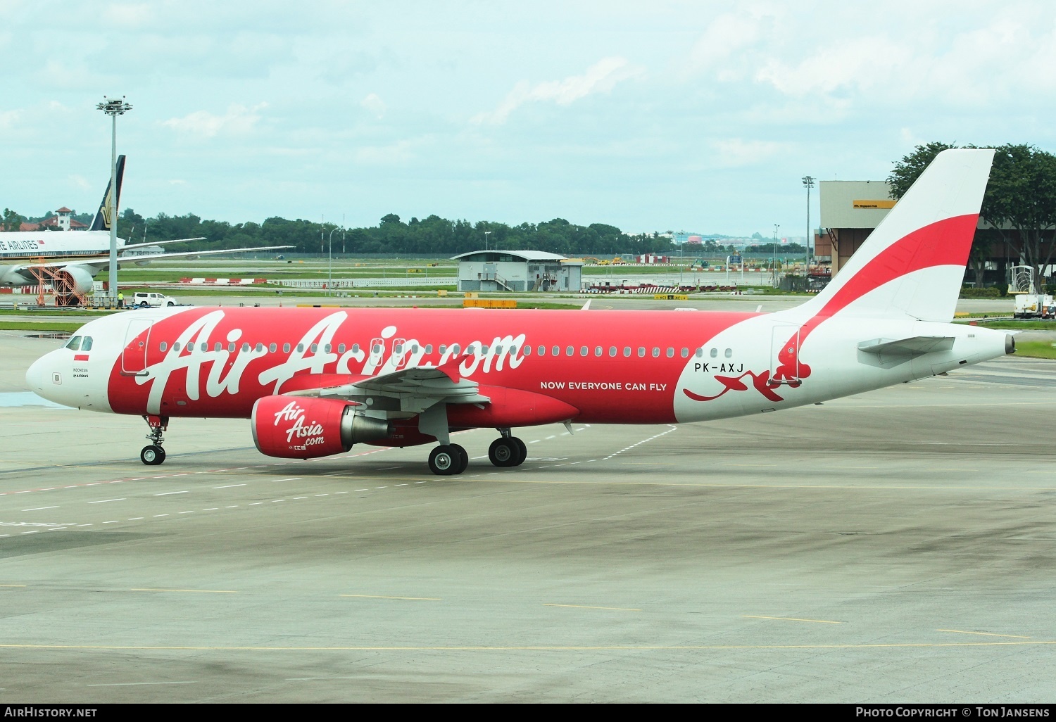 Aircraft Photo of PK-AXJ | Airbus A320-216 | AirAsia | AirHistory.net #533982