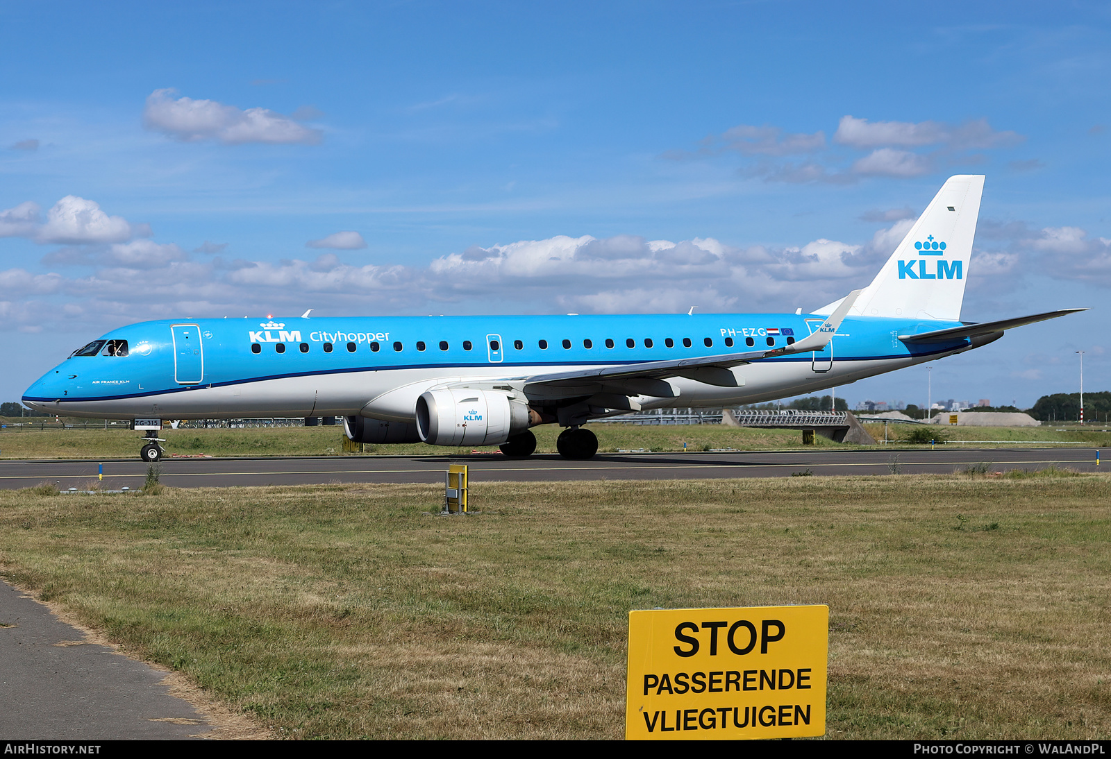 Aircraft Photo of PH-EZG | Embraer 190STD (ERJ-190-100STD) | KLM Cityhopper | AirHistory.net #534021